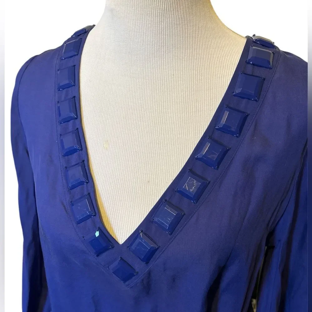 Carmen Marc Valvo 100% Silk Women’s Sheer Embellished V-Neck Tunic Top Size XS/S - Picture 4 of 7